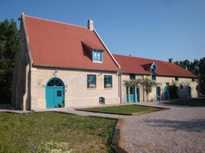 Gîte de Charme avec Jardin, Equipé pour Familles et Bébés, à 15km de Dunkerque et 3km de Bergues - FR-1-510-170